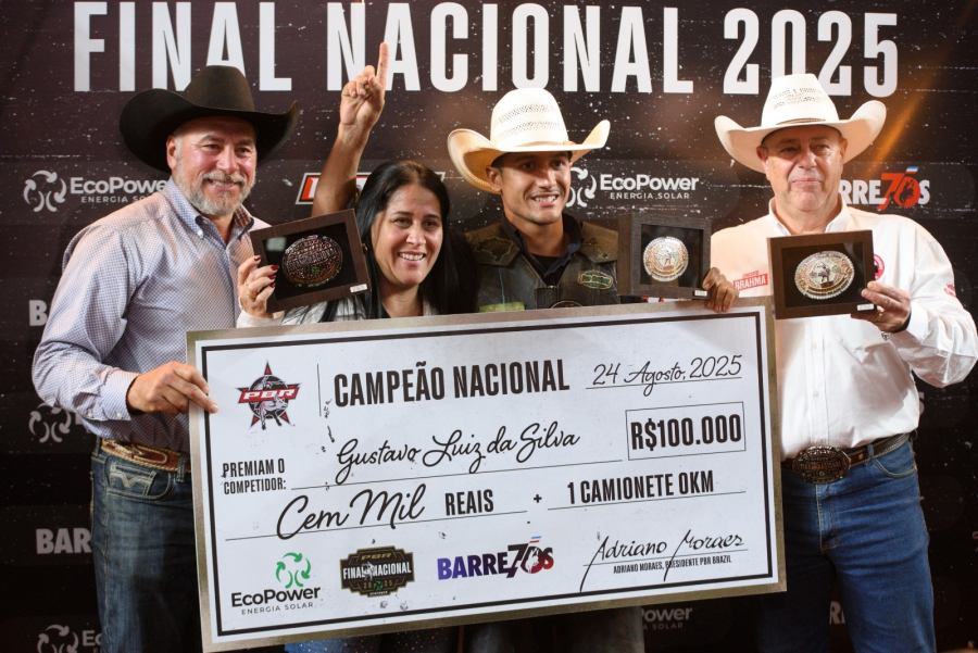 Gustavo Luiz da Silva, de Inocência-MS, conquista título na etapa Barretos da PBR Brazil e entra para a história do rodeio