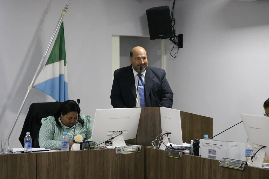 Vice-prefeito Henrique César destaca obras, investimentos e anuncia R$ 5 milhões para infraestrutura de Inocência