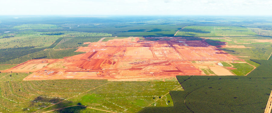 Tecnologia e gestão integrada apoiam a segurança e a conformidade em grandes projetos industriais