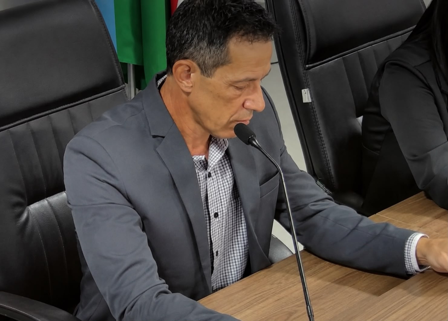 Dedé cobra providências para garantir acesso de produtores e mais segurança em creche de Inocência