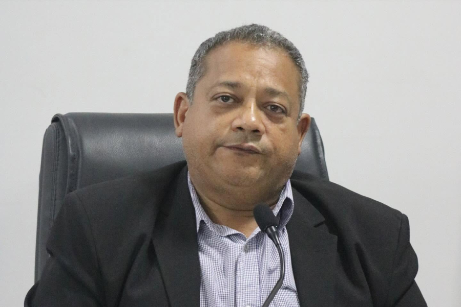 Gerson Mariano parabeniza profissionais da Educação por resultado histórico no IDEB