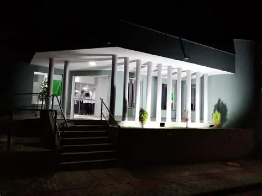 Denúncia é protocolada na Câmara de Inocência com pedido de investigação e eventual cassação do prefeito